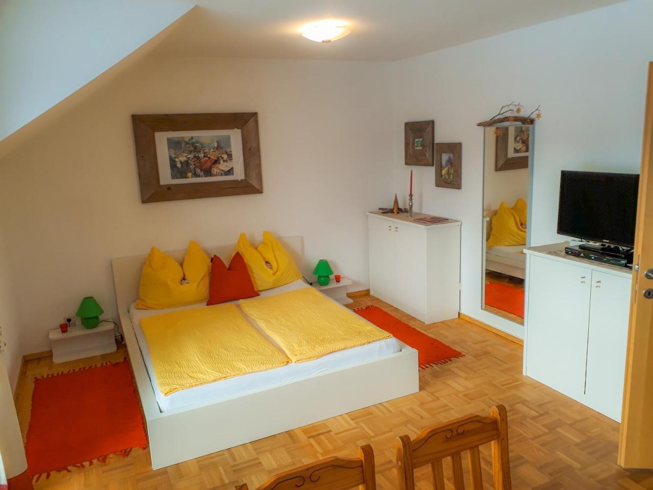 Ferienwohnung Nahe Fuschlsee, Hof Bei Salzburg Hof bei Salzburg Exterior foto